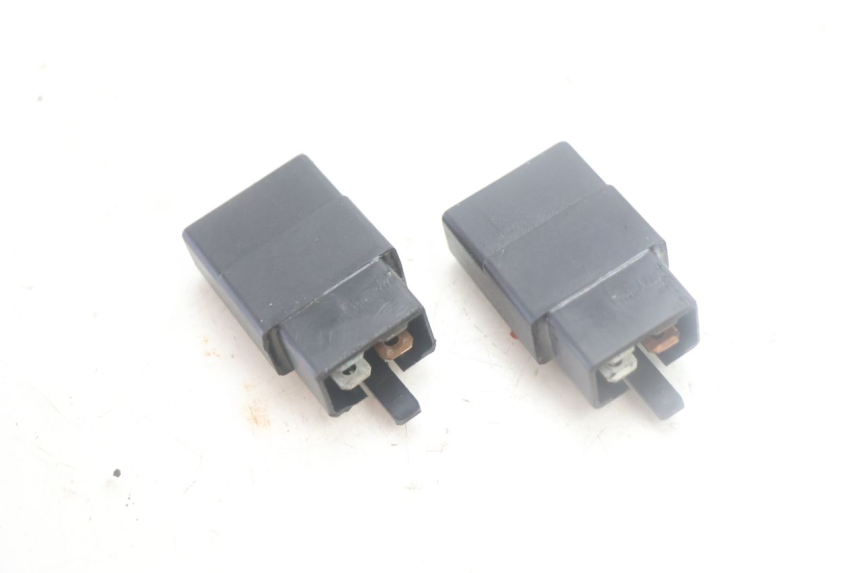 photo de PRZEKAŹNIK ELEKTRYCZNY SYM MIO 50 (2005 - 2010) - Inny kąt widzenia