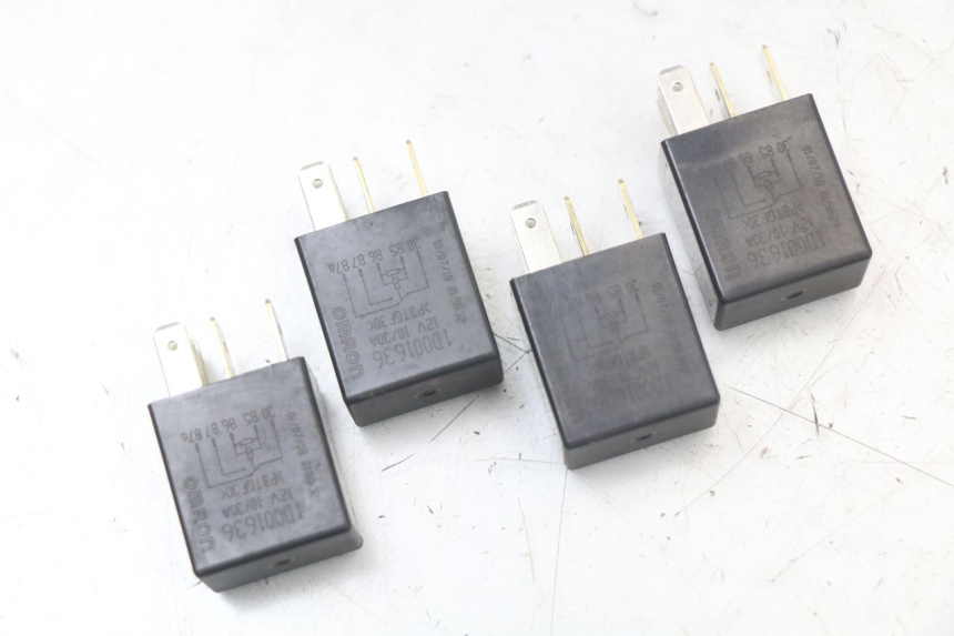 photo de PRZEKAŹNIK ELEKTRYCZNY PIAGGIO MP3 HPE 350 (2018 - 2020) - Zoom stanu zużycia