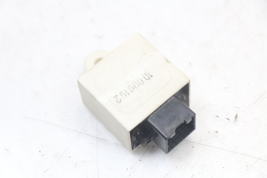 photo de PRZEKAŹNIK ELEKTRYCZNY PIAGGIO MP3 HPE 350 (2018 - 2020) - Inny kąt widzenia