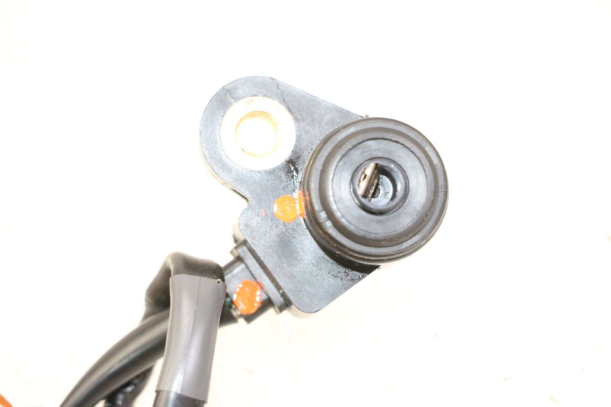 photo de PRZEKAŹNIK ELEKTRYCZNY PIAGGIO MP3 HPE 310 (2024 - 2025) - Inny kąt widzenia