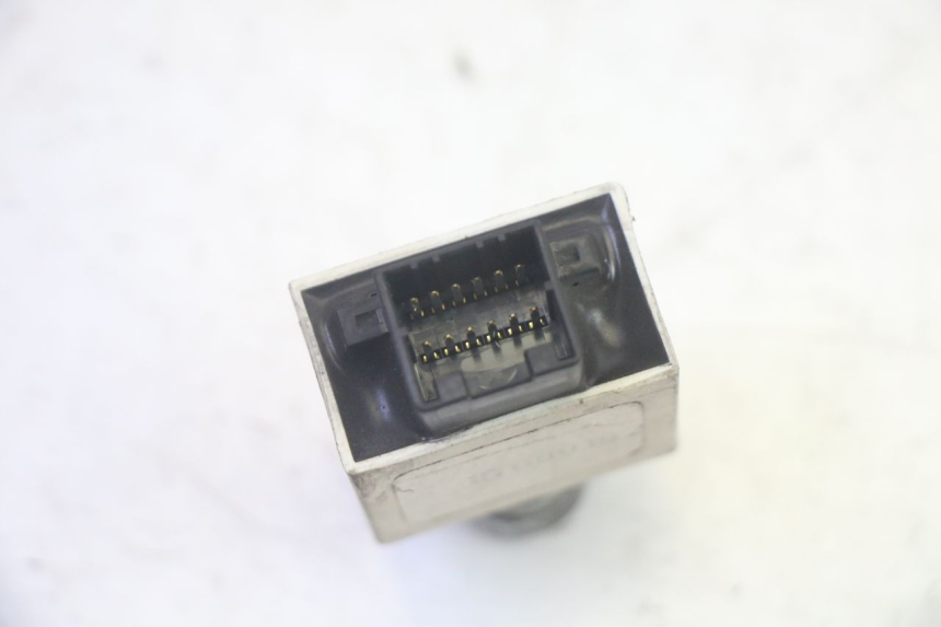 photo de PRZEKAŹNIK ELEKTRYCZNY PIAGGIO MP3 HPE 350 (2018 - 2020) - Inny kąt widzenia