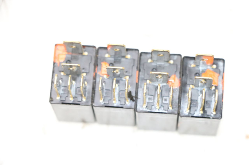 photo de PRZEKAŹNIK ELEKTRYCZNY PIAGGIO MP3 HPE 300 (2019 - 2026) - Zoom stanu zużycia