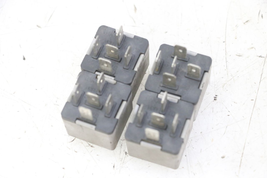 photo de PRZEKAŹNIK ELEKTRYCZNY PIAGGIO MP3 LT 300 (2010 - 2016) - Zoom stanu zużycia