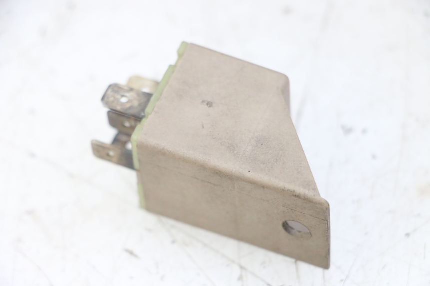 photo de PRZEKAŹNIK ELEKTRYCZNY PIAGGIO MP3 LT 400 (2007 - 2012) - Szczegół części