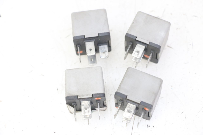 photo de PRZEKAŹNIK ELEKTRYCZNY PIAGGIO MP3 LT 300 (2010 - 2016) - Zoom stanu zużycia