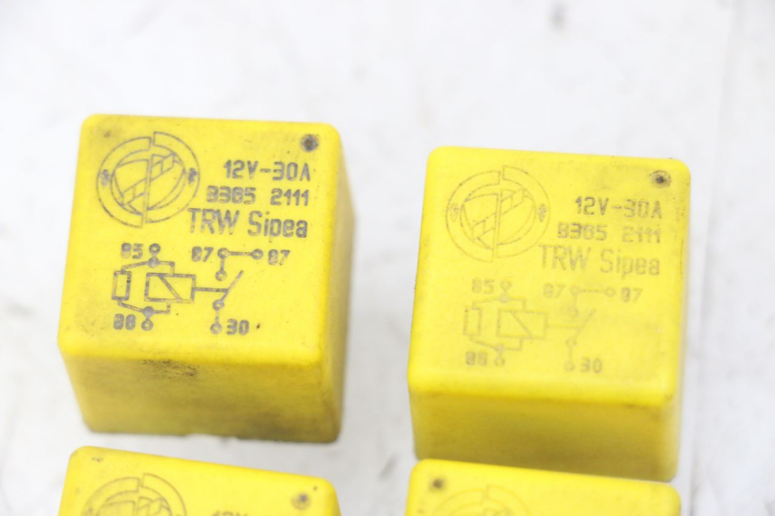 photo de PRZEKAŹNIK ELEKTRYCZNY PIAGGIO MP3 LT 400 (2007 - 2012) - Zoom stanu zużycia