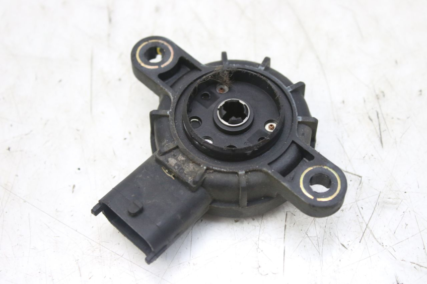 photo de PRZEKAŹNIK ELEKTRYCZNY PIAGGIO MP3 RL 250 (2006 - 2010) - Szczegół części