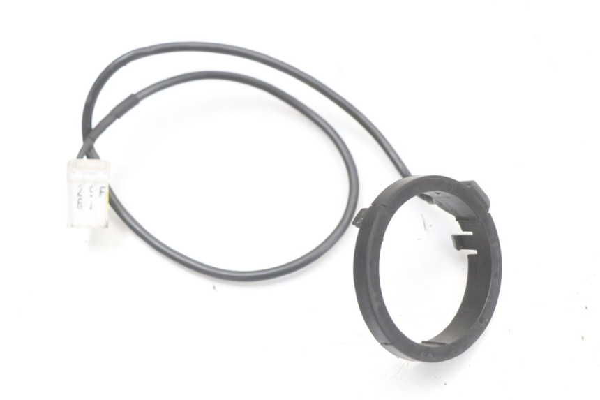 photo de PRZEKAŹNIK ELEKTRYCZNY PIAGGIO MP3 125 (2006 - 2014) - Widok główny