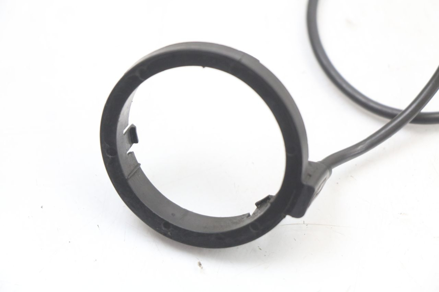 photo de PRZEKAŹNIK ELEKTRYCZNY PIAGGIO MP3 125 (2006 - 2014) - Zoom stanu zużycia