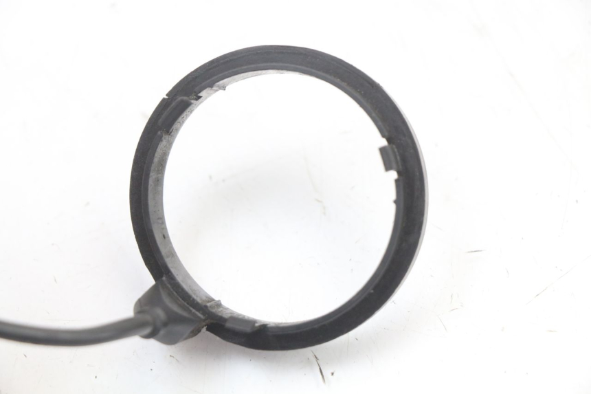 photo de PRZEKAŹNIK ELEKTRYCZNY PIAGGIO MP3 125 (2006 - 2014) - Zbliżenie techniczne