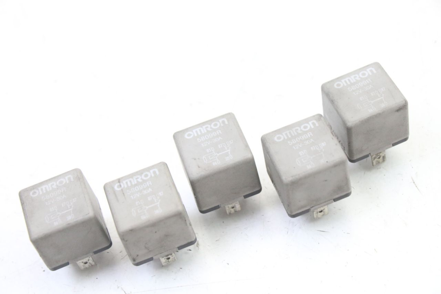 photo de PRZEKAŹNIK ELEKTRYCZNY PIAGGIO MP3 500 (2011 - 2015) - Widok główny