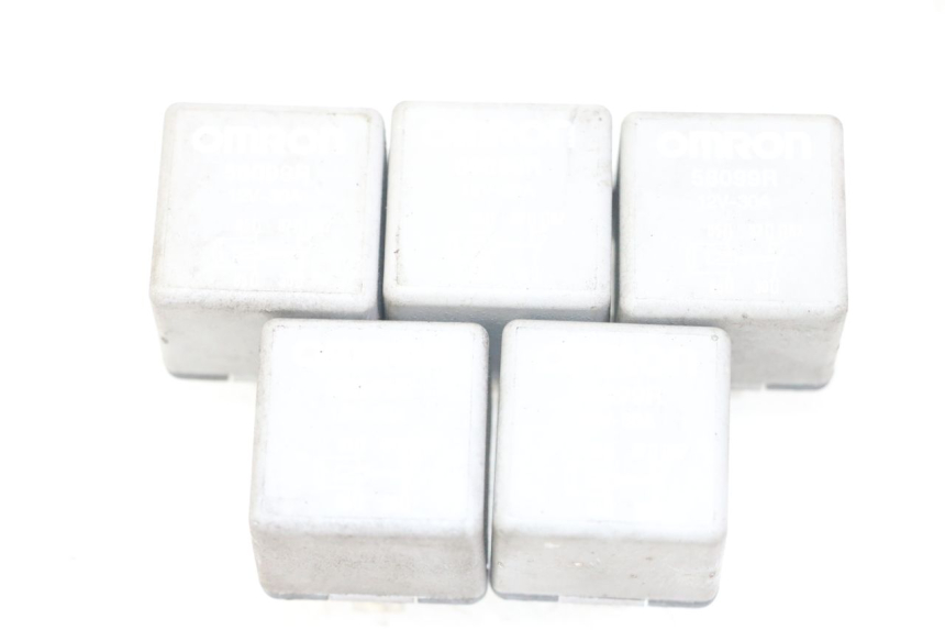 photo de PRZEKAŹNIK ELEKTRYCZNY PIAGGIO MP3 500 (2014 - 2017) - Szczegół części