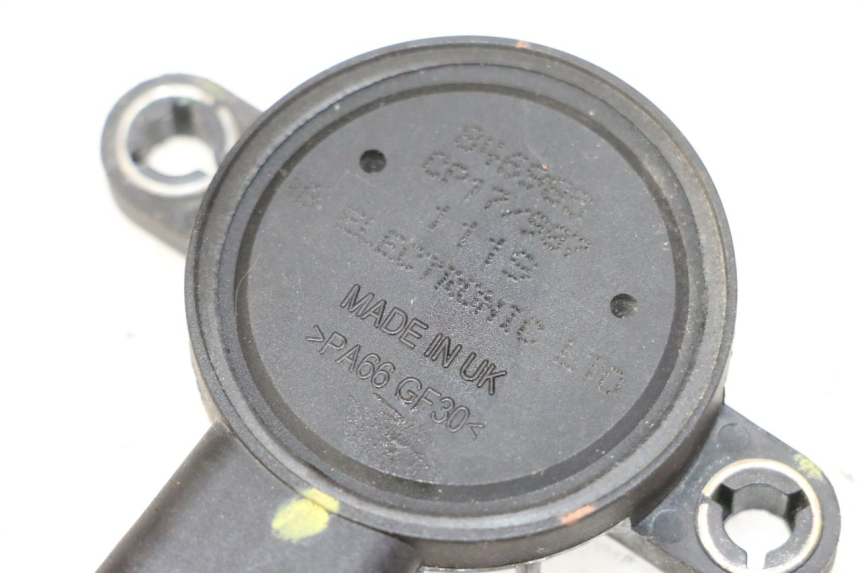 photo de PRZEKAŹNIK ELEKTRYCZNY PIAGGIO MP3 RL 250 (2006 - 2010) - Zoom stanu zużycia