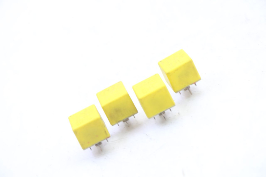 photo de PRZEKAŹNIK ELEKTRYCZNY PIAGGIO MP3 RL 250 (2006 - 2010) - Szczegół części