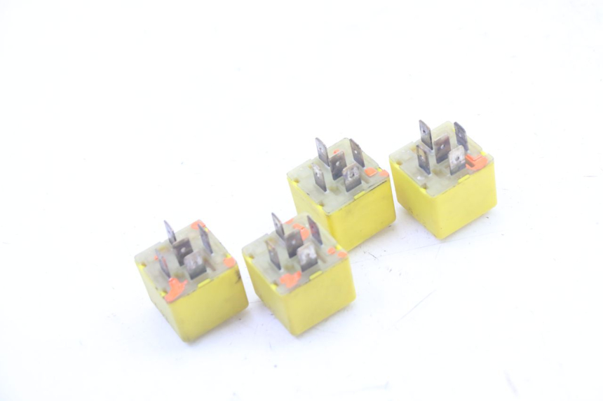 photo de PRZEKAŹNIK ELEKTRYCZNY PIAGGIO MP3 RL 250 (2006 - 2010) - Zoom stanu zużycia