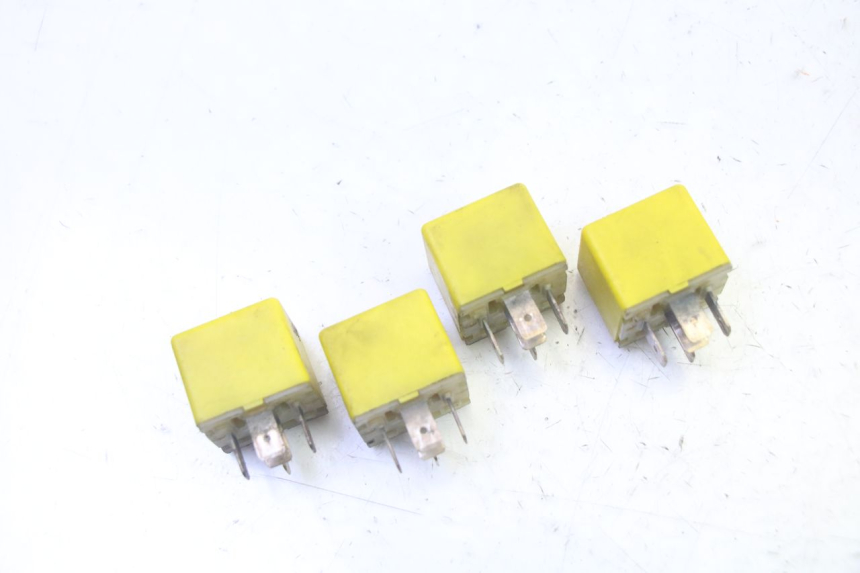 photo de PRZEKAŹNIK ELEKTRYCZNY PIAGGIO MP3 RL 250 (2006 - 2010) - Widok główny