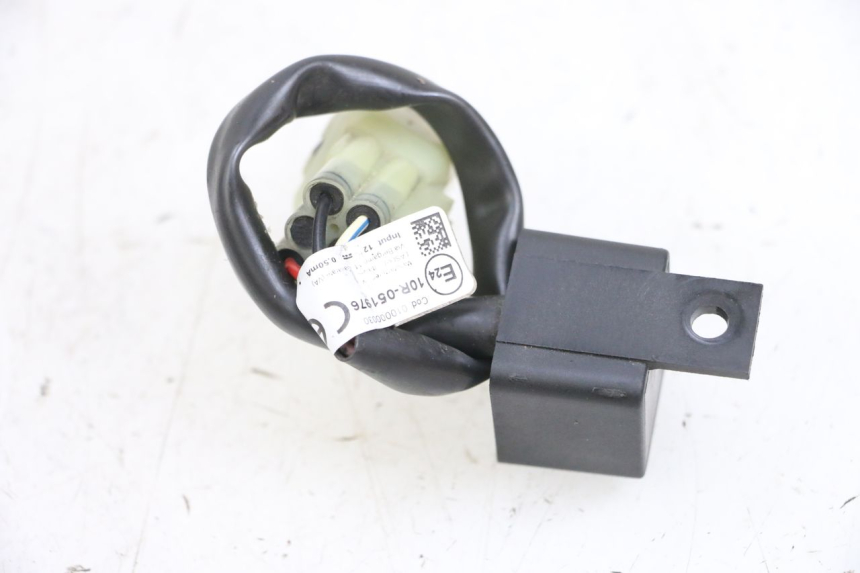 photo de PRZEKAŹNIK ELEKTRYCZNY PIAGGIO MP3 500 (2016 - 2018) - Zoom stanu zużycia