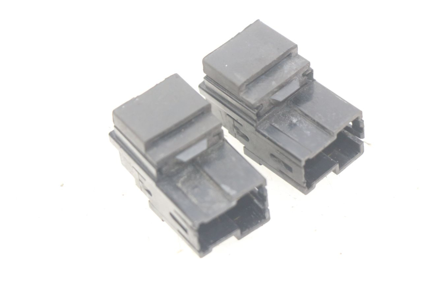 photo de PRZEKAŹNIK ELEKTRYCZNY YAMAHA MT-07 MT07 ABS 700 (2014 - 2017) - Zoom stanu zużycia