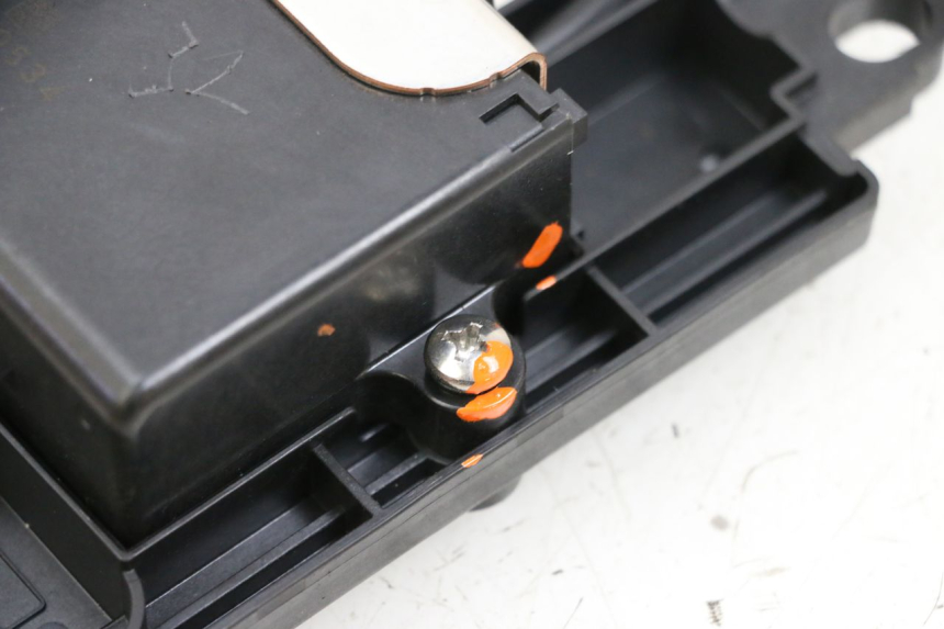 photo de PRZEKAŹNIK ELEKTRYCZNY YAMAHA NEO'S CORE 1 (2022 - 2026) - Widok produktu