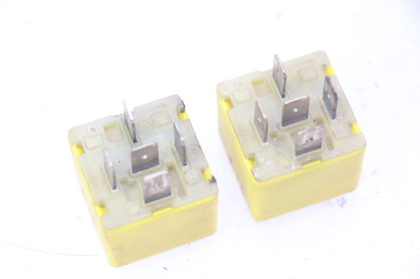 photo de PRZEKAŹNIK ELEKTRYCZNY GILERA NEXUS 125 (2009 - 2013) - Szczegół części