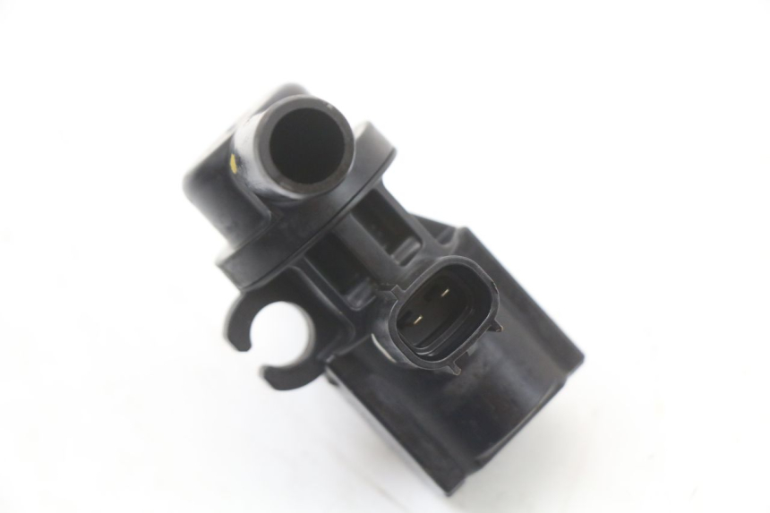 photo de PRZEKAŹNIK ELEKTRYCZNY KAWASAKI NINJA 400 (2018 - 2023) - Inny kąt widzenia