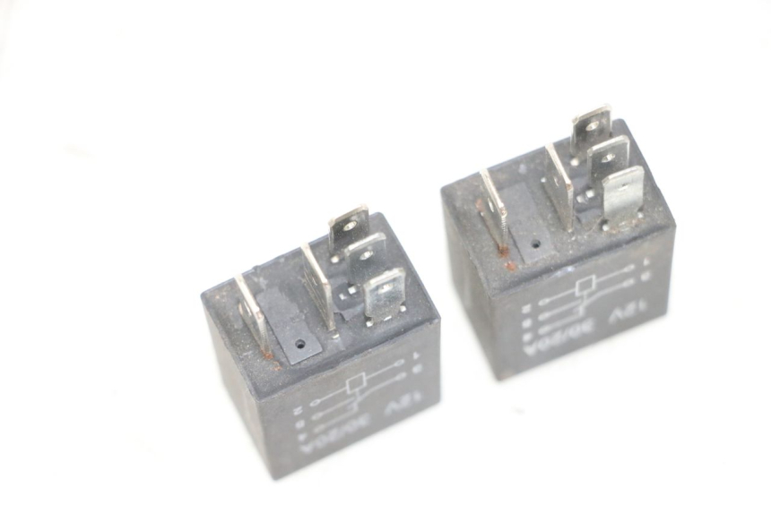 photo de PRZEKAŹNIK ELEKTRYCZNY JM MOTORS OLDIES GT 4T 50 (2018 - 2025) - Zoom stanu zużycia