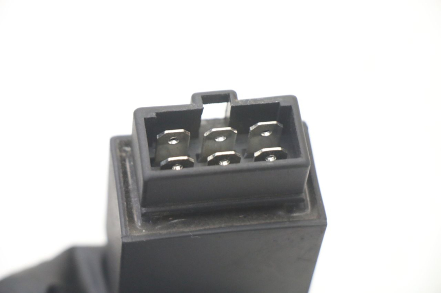 photo de PRZEKAŹNIK ELEKTRYCZNY PIAGGIO FLY 2T 50 (2004 - 2017) - Zoom stanu zużycia