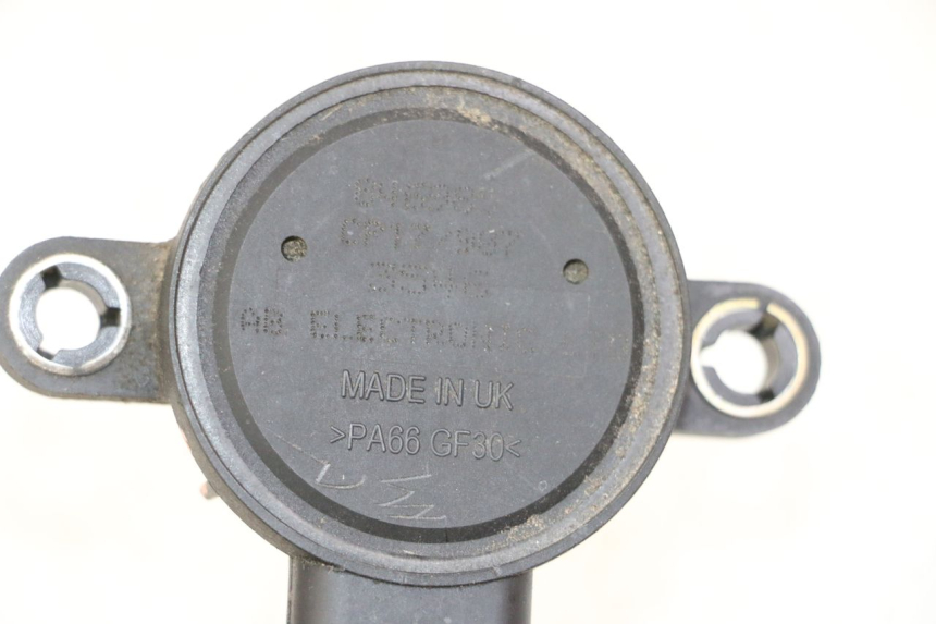 photo de PRZEKAŹNIK ELEKTRYCZNY PIAGGIO MP3 125 (2006 - 2014) - Szczegół części