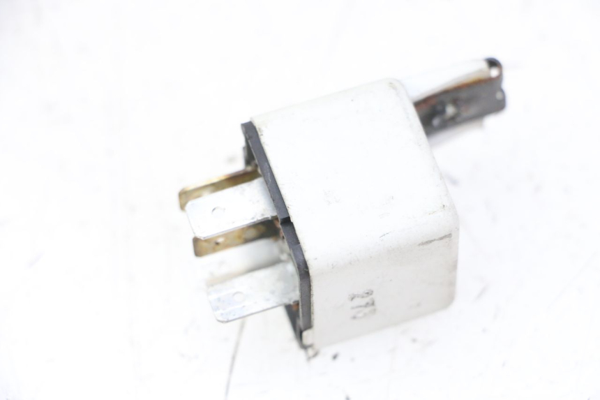 photo de PRZEKAŹNIK ELEKTRYCZNY PIAGGIO VESPA LX 150 (2005 - 2013) - Szczegół części