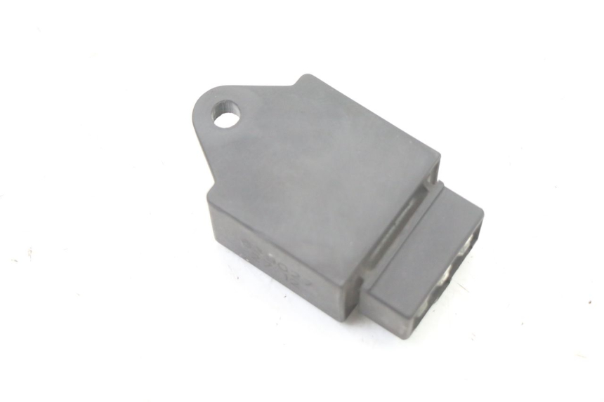 photo de PRZEKAŹNIK ELEKTRYCZNY PIAGGIO VESPA LX 2T 50 (2005 - 2013) - Zoom stanu zużycia