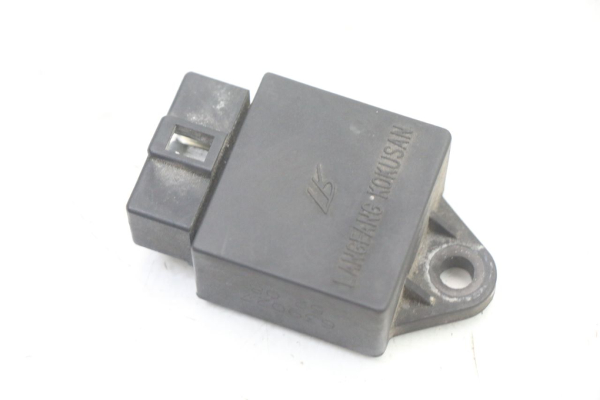 photo de PRZEKAŹNIK ELEKTRYCZNY PIAGGIO VESPA S 2T 50 (2007 - 2014) - Szczegół części