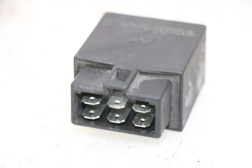 photo de PRZEKAŹNIK ELEKTRYCZNY PIAGGIO VESPA S 2T 50 (2007 - 2014) - Zoom stanu zużycia