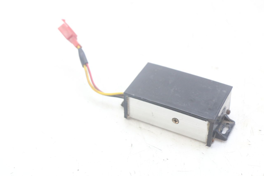 photo de PRZEKAŹNIK ELEKTRYCZNY DOLPHIN PYGMY 1 (2020 - 2024) - Szczegół części