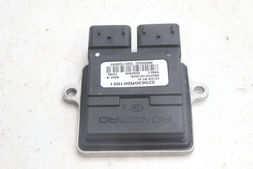 photo de PRZEKAŹNIK ELEKTRYCZNY JM MOTORS R-MAX TECH 50 (2024 - 2026) - Zoom stanu zużycia