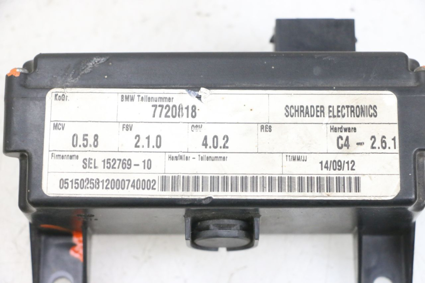 photo de PRZEKAŹNIK ELEKTRYCZNY BMW R RT ABS 1200 (2010 - 2014) - Inny kąt widzenia