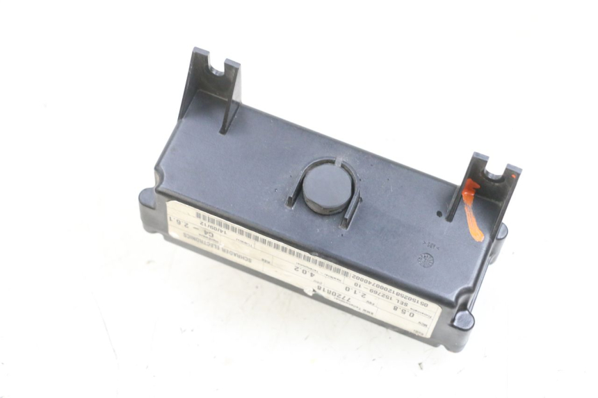 photo de PRZEKAŹNIK ELEKTRYCZNY BMW R RT ABS 1200 (2010 - 2014) - Zbliżenie techniczne