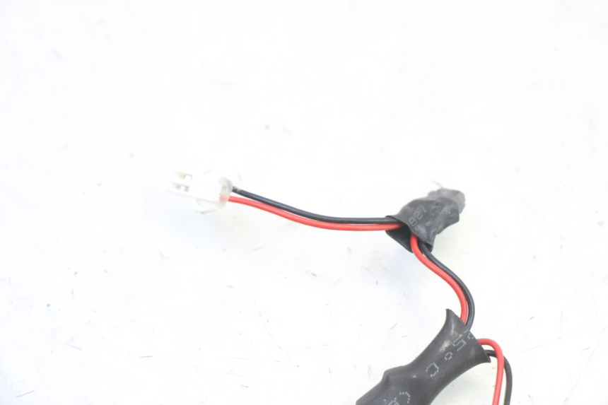 photo de PRZEKAŹNIK ELEKTRYCZNY HERO S10 1 - Zbliżenie techniczne