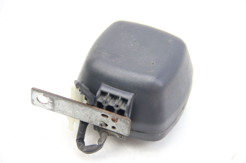 photo de PRZEKAŹNIK ELEKTRYCZNY LVNENG S5 1 (2019 - 2023) - Zbliżenie techniczne