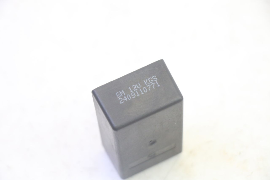 photo de PRZEKAŹNIK ELEKTRYCZNY JM MOTORS SANTANA EVO 50 (2024 - 2026) - Zbliżenie techniczne