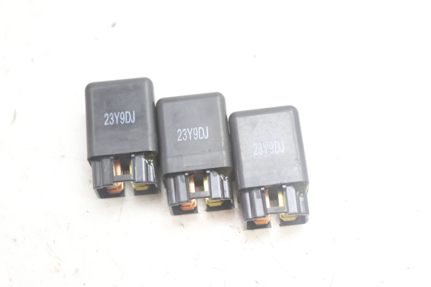 photo de PRZEKAŹNIK ELEKTRYCZNY MASH SEVENTY FIVE 125 (2013 - 2021) - Widok główny