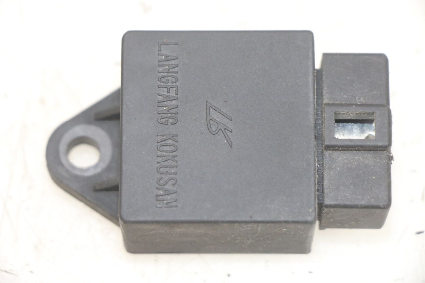 photo de PRZEKAŹNIK ELEKTRYCZNY APRILIA SR 2T 50 (2012 - 2017) - Widok główny