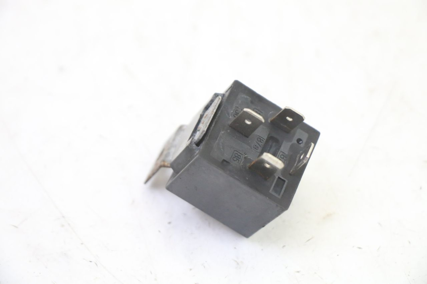 photo de PRZEKAŹNIK ELEKTRYCZNY HONDA ST PAN EUROPEAN 1300 (2002 - 2013) - Inny kąt widzenia