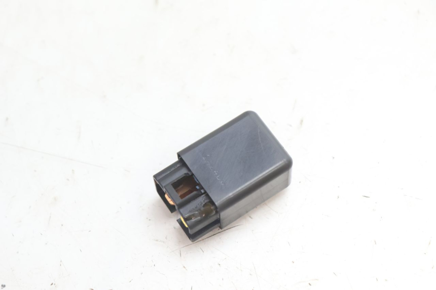 photo de PRZEKAŹNIK ELEKTRYCZNY SUZUKI SV S 650 (2003 - 2009) - Widok główny