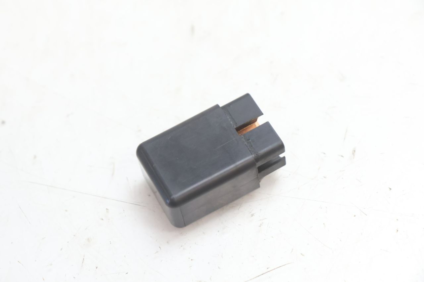 photo de PRZEKAŹNIK ELEKTRYCZNY SUZUKI SV S 650 (2003 - 2009) - Zoom stanu zużycia