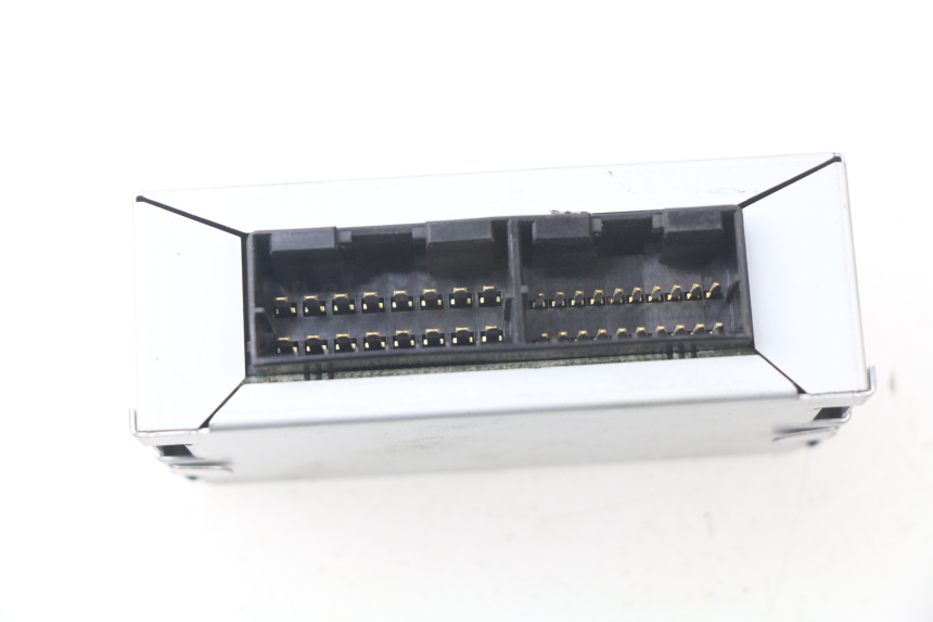 photo de PRZEKAŹNIK ELEKTRYCZNY YAMAHA TDM ABS 900 (2002 - 2014) - Szczegół części