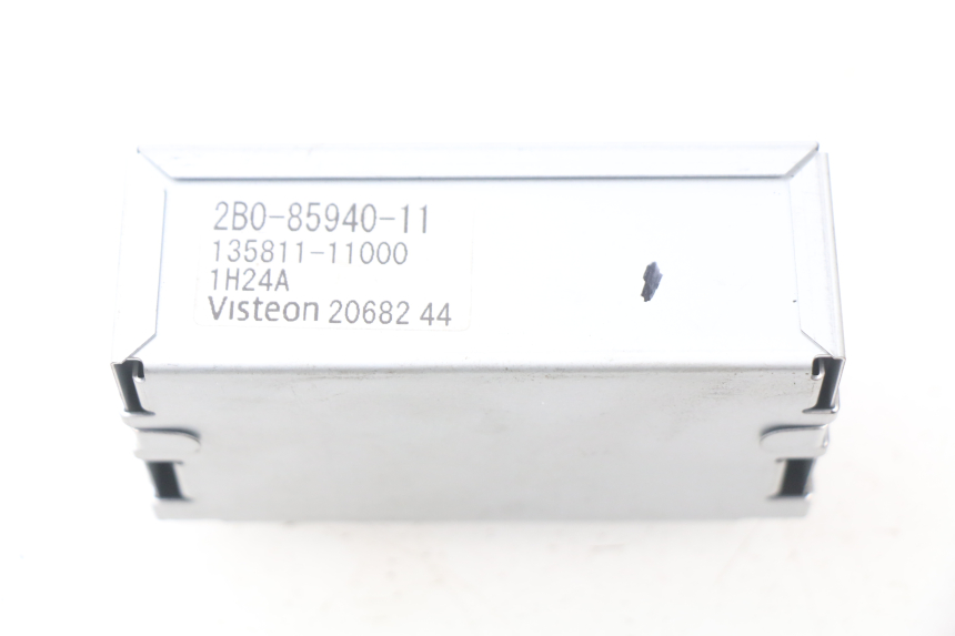 photo de PRZEKAŹNIK ELEKTRYCZNY YAMAHA TDM ABS 900 (2002 - 2014) - Inny kąt widzenia