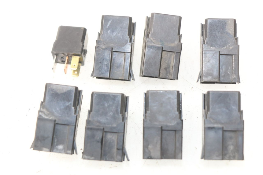 photo de PRZEKAŹNIK ELEKTRYCZNY YAMAHA TDM ABS 900 (2002 - 2014) - Widok główny