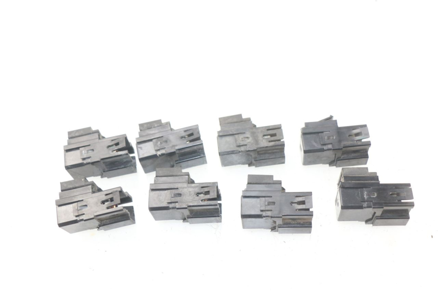 photo de PRZEKAŹNIK ELEKTRYCZNY YAMAHA TDM ABS 900 (2002 - 2014) - Zoom stanu zużycia