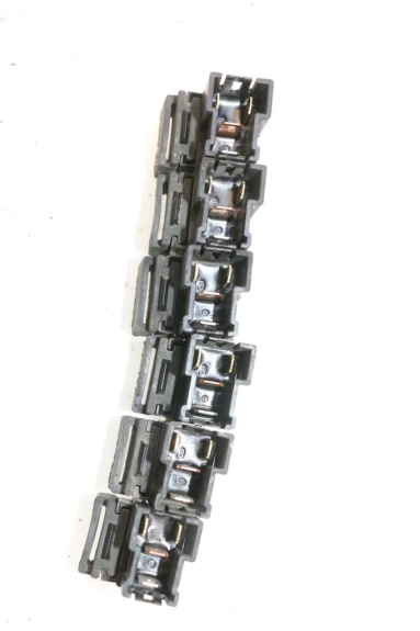 photo de PRZEKAŹNIK ELEKTRYCZNY YAMAHA TDM ABS 900 (2002 - 2014) - Zoom stanu zużycia