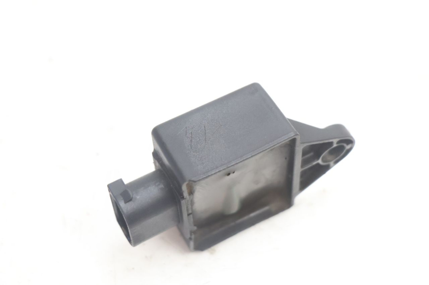 photo de PRZEKAŹNIK ELEKTRYCZNY PEUGEOT TREKKER TKR 50 (2005 - 2014) - Zoom stanu zużycia